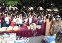 ARACELI GARCÍA Y RODRIGO ARREDONDO LLEVAN SONRISAS Y ESPERANZA A MILES DE NIÑOS CON LA CARAVANA DE REYES MAGOS 2024