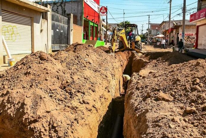 SIGUE LA REHABILITACIÓN DE LA AVENIDA HUEXCA
