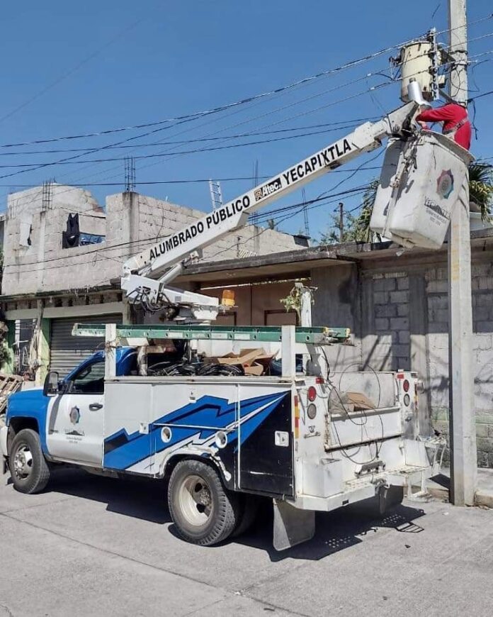 Mantenimiento y reparación de luminarias