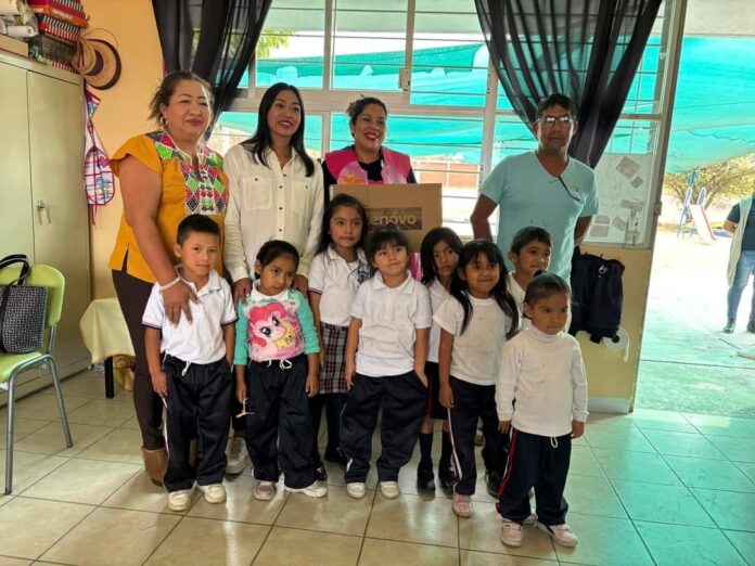 ENTREGA DE APOYO A JARDÍN DE NIÑOS