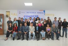 ENCUENTRO CON JÓVENES PARA IMPULSAR SU PARTICIPACIÓN EN LA POLÍTICA