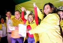RECIBE LUCY MEZA SU CONSTANCIA COMO CANDIDATA DEL PRD A LA GUBERNATURA DE MORELOS