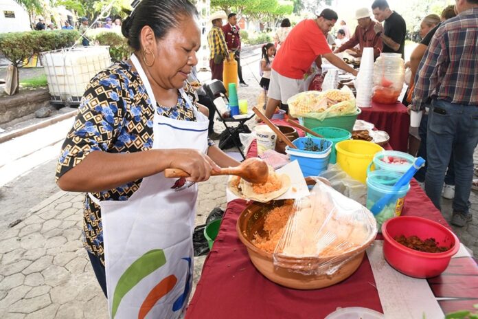 CON GRAN ÉXITO SE CELEBRÓ LA PRIMERA EDICIÓN DE LA FERIA DEL TACO DE ARROZ EN CUAUTLA