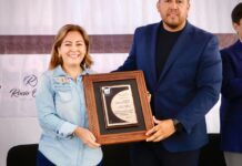 RECIBE LUCY MEZA RESPALDO DE LÍDERES QUE INSPIRAN