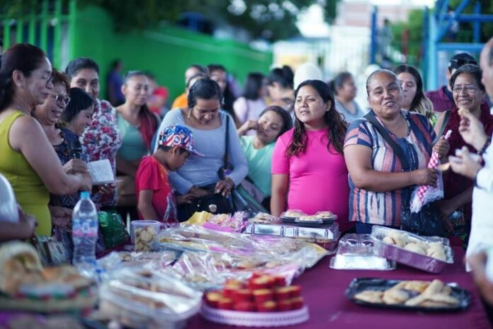 CLAUSURAN CURSOS DE EMPRENDIMIENTO EN TU COLONIA 2024 CON LA PARTICIPACIÓN DE 306 MUJERES DESTACADAS