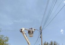 ¡ILUMINANDO LA COL. LA CAPILLA!