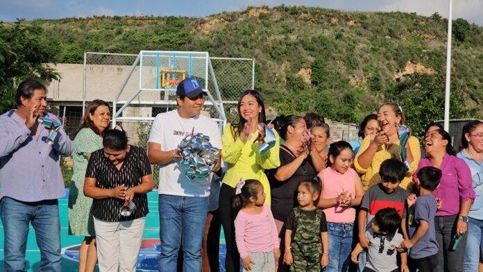 CONSTRUCCIÓN DE PARQUE Y CANCHA DE USOS MÚLTIPLES EN “SANTA CRUZ”