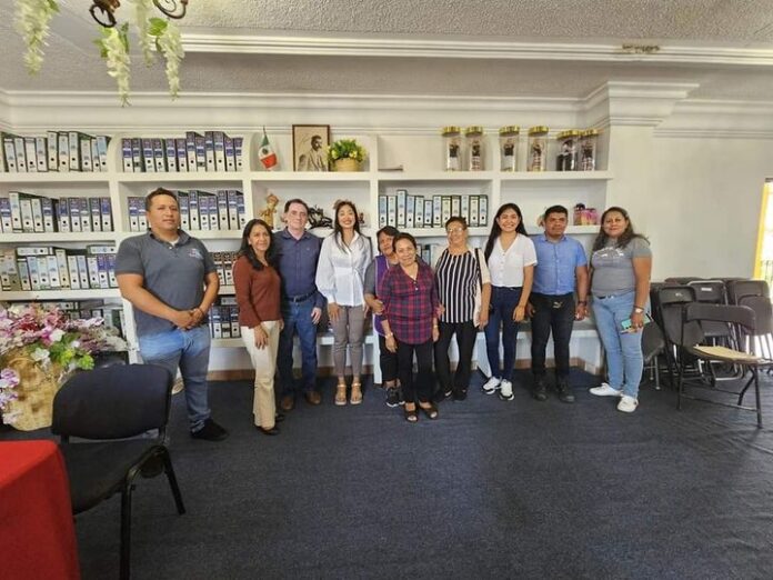 TENDRÁ PLAZA COMERCIAL DE ATLATLAHUCAN UN ACCESO MÁS