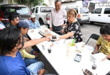 EL GOBIERNO DE CUAUTLA CELEBRA Y RECONOCE LA LABOR DE LOS BARRENDEROS EN SU DÍA