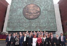 MARGARITA GONZÁLEZ SARAVIA ACOMPAÑA A CLAUDIA SHEINBAUM A SU TOMA DE PROTESTA COMO PRESIDENTA DE MÉXICO