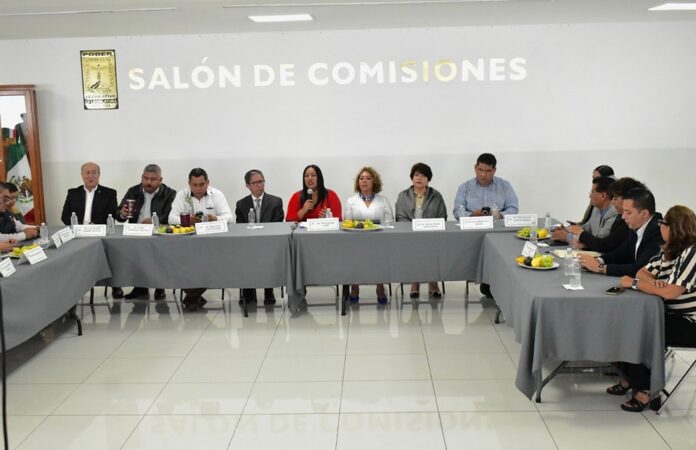 Asiste Alejandra Pani a la instalación del Comité de Transparencia del Poder Legislativo