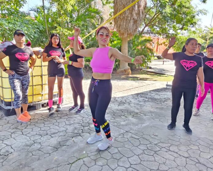 ASÍ SE VIVIÓ LA ZUMBA ROSA EN EL DÍA MUNDIAL CONTRA EL CÁNCER DE MAMA