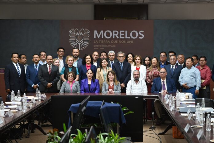 ALIADA DE LA EDUCACIÓN, GOBERNADORA MARGARITA GONZÁLEZ IMPULSA ACCIONES PARA MEJORAR LA FORMACIÓN ACADÉMICA
