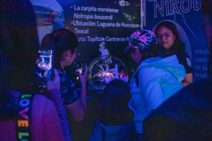Promueve CCYTEM interés por ciencia y tecnología en la noche estelar de la UAEM