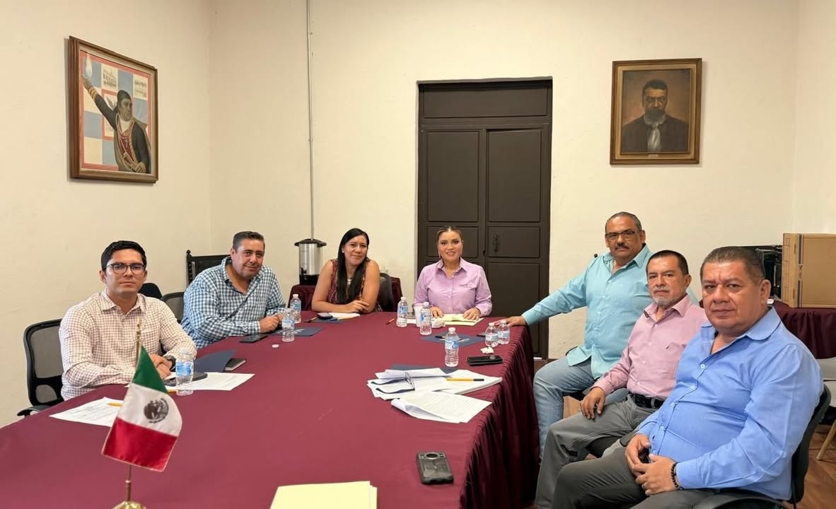 Gestiona Nancy Echeverría Avances para la Reconstrucción del Mercado Hermenegildo Galeana