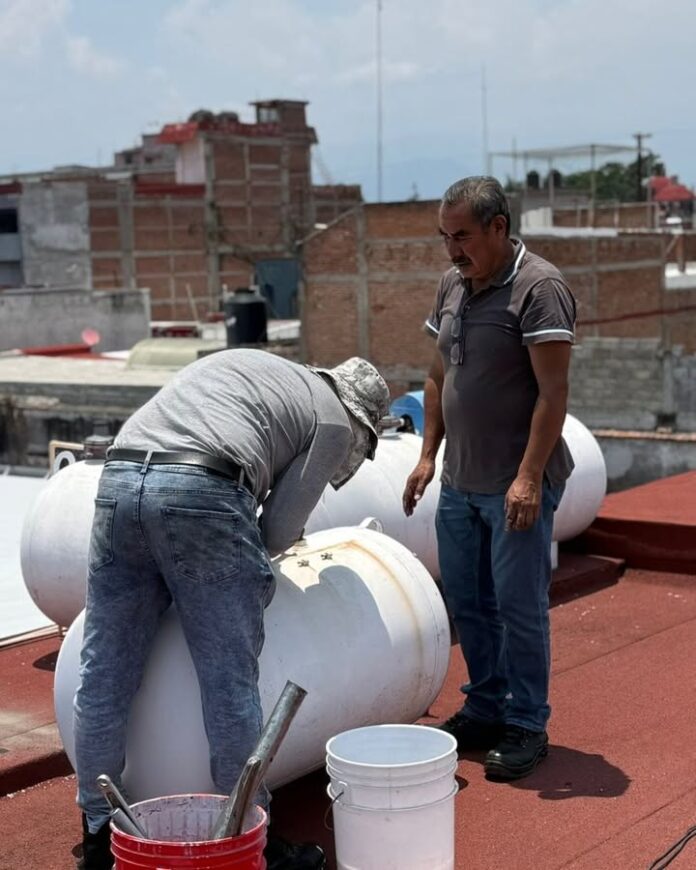 Protección Civil de Cuautla Supervisa Maniobras Preventivas en Instalaciones de Gas Lp del Mercado Municipal