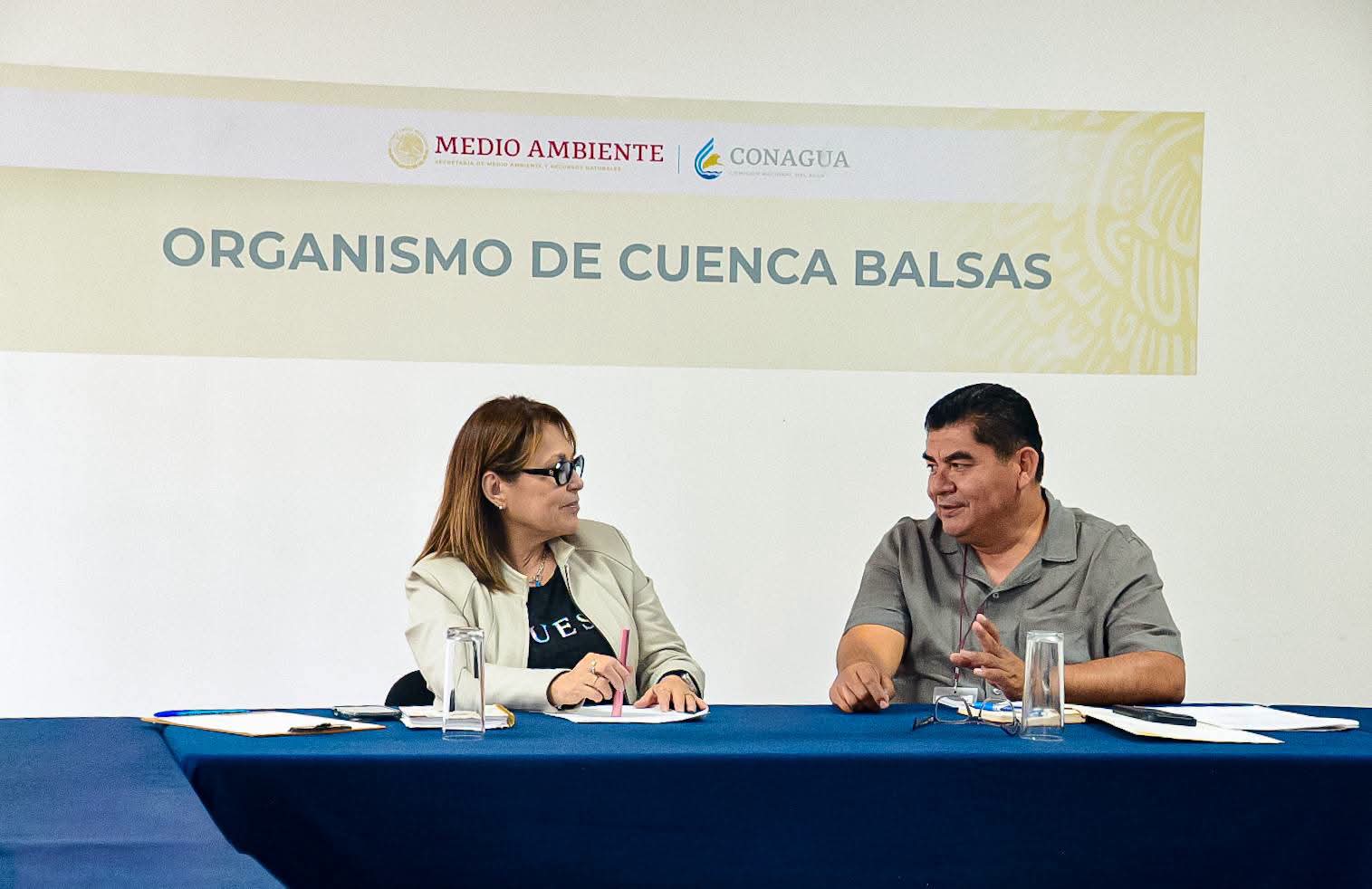 El alcalde Heladio Rafael Sánchez Zavala se reunió con autoridades de CONAGUA para mejorar la distribución del agua y regularizar títulos de pozos en Yecapixtla.