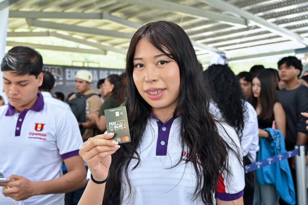 Inicia Margarita González Saravia Entrega de Pase Olin para Respaldar a Jóvenes en su Permanencia Universitaria