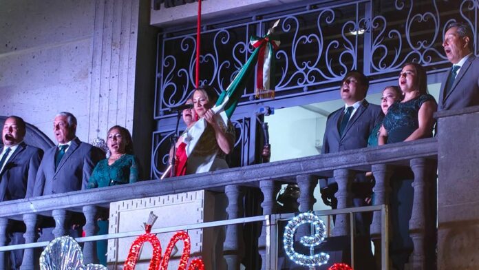 Ayala Celebra el Grito de Independencia con Cientos de Familias