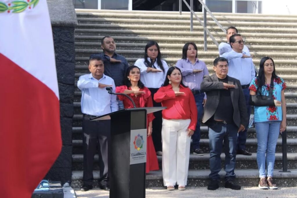 Encabeza Heladio Rafael Sánchez Zavala, Desfile Cívico Militar en Yecapixtla ( 1/3)