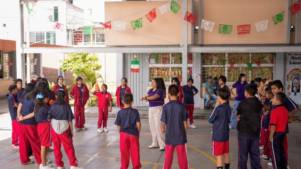 Continúa Jornada de Sensibilización para Prevenir la Violencia en la Primaria Revolución