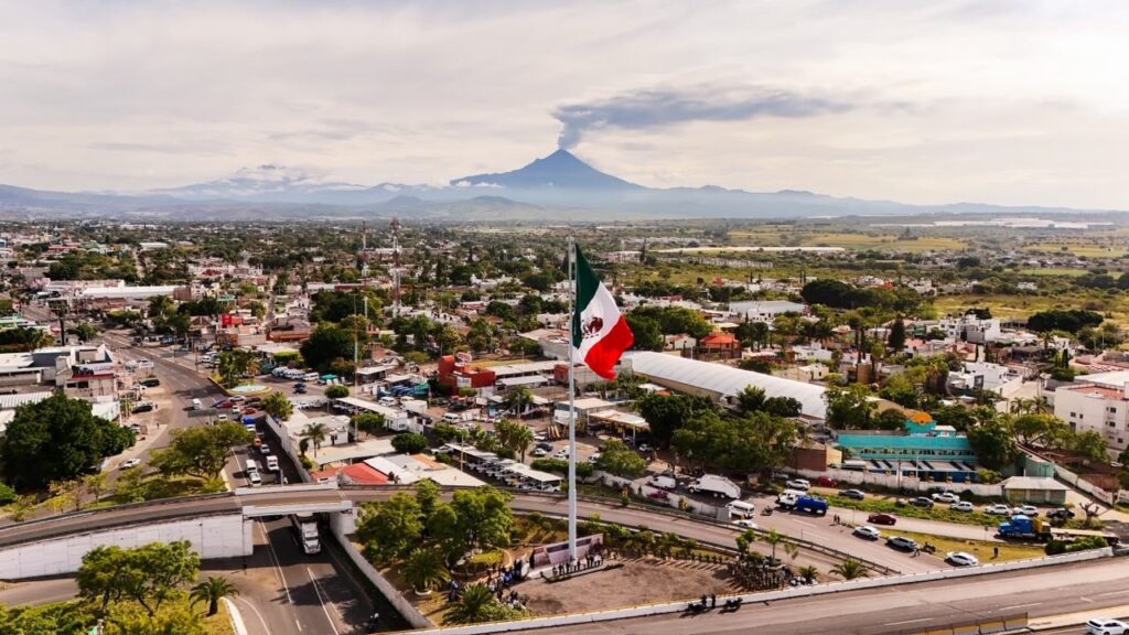 Encabeza Margarita González Saravia Ceremonia por el Cclxi Aniversario del Natalicio del Generalísimo José María Morelos y Pavón