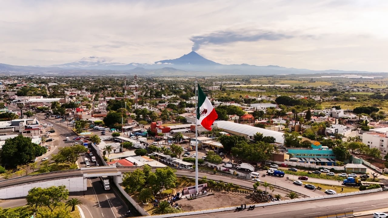Encabeza Margarita González Saravia Ceremonia por el Cclxi Aniversario del Natalicio del Generalísimo José María Morelos y Pavón