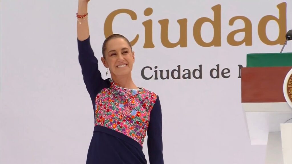 Claudia Sheinbaum Cierra en el Zócalo su Gira “Honestidad y Resultados” y Destaca Avances en Bienestar, Salud, Movilidad y Seguridad