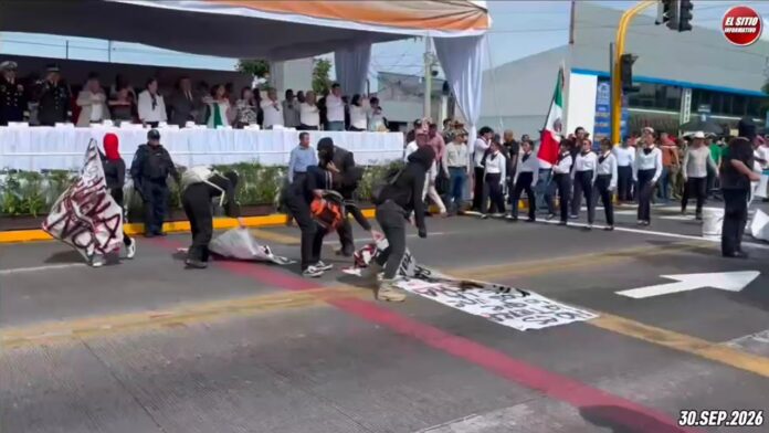Desfile de Cuautla, Entre Tradición Histórica, Protestas Estudiantiles y Reclamos por la Seguridad