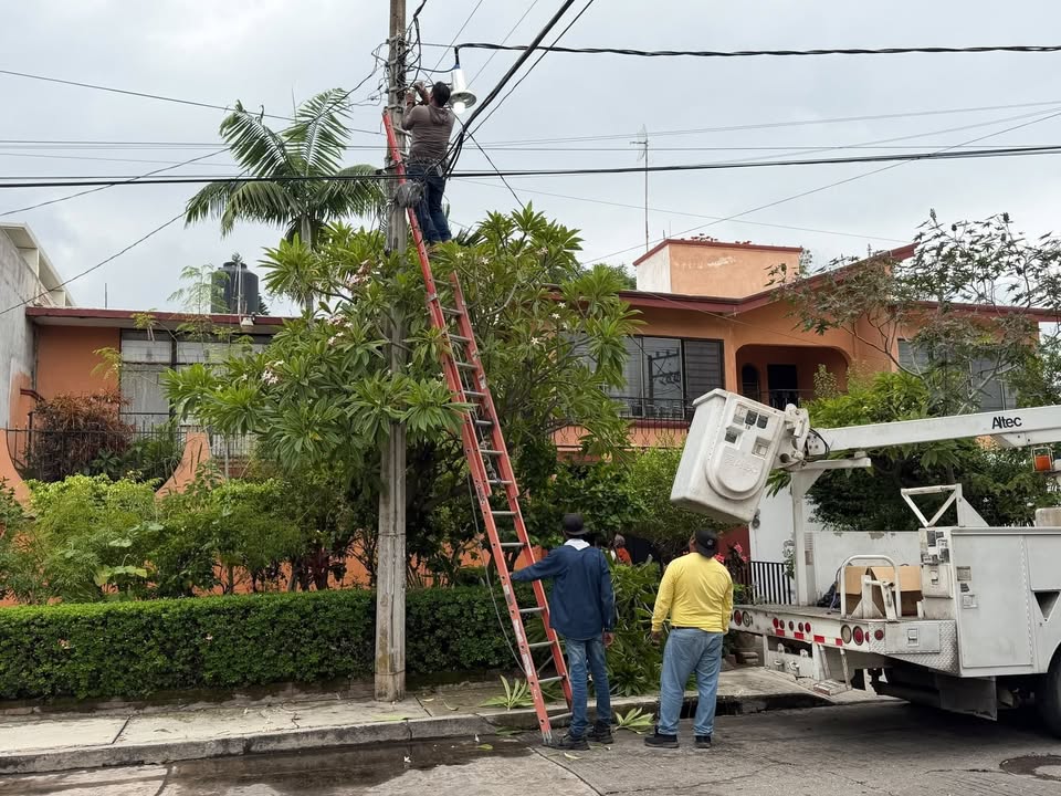 Cuautla Continúa Fortaleciendo el Alumbrado Público en las Colonias