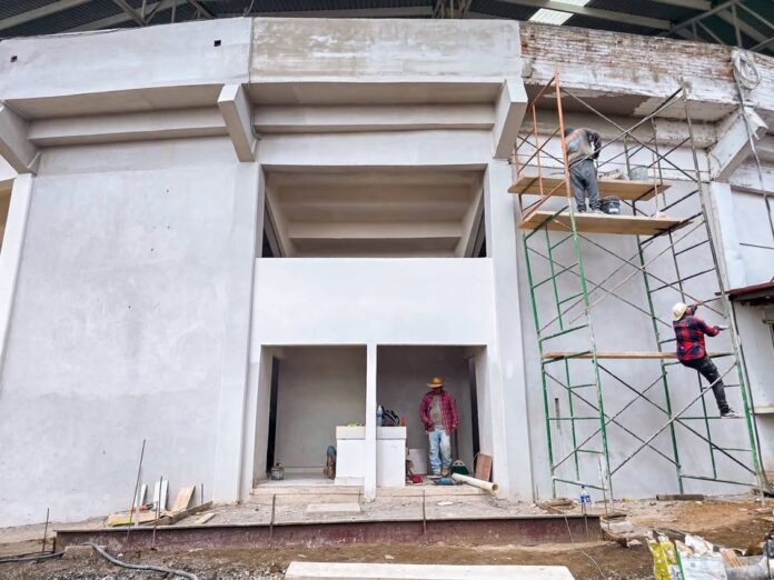 Continúan Trabajos de Mejoramiento en la Monumental Plaza de Toros de Yecapixtla