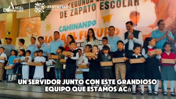 Segunda Entrega de Zapatos Escolares