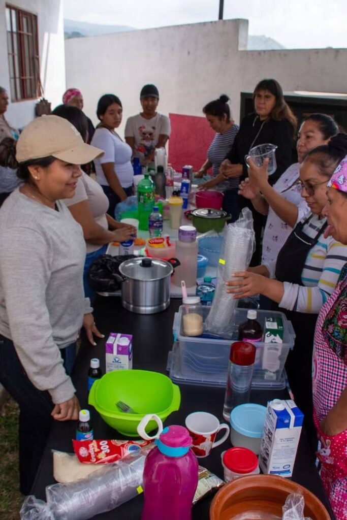 Arranca en Totolapan el Curso de Gelatina Artística