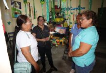 En la Colonia 10 de Abril, Concluimos la Jornada de Trabajo del Día de Ayer, Junto a las Vecinas que Están por Iniciar el Taller de Elaboración de PAN, una Acción Más del Programa Familias Emprendedoras, que Tengo el Honor de Impulsar.
