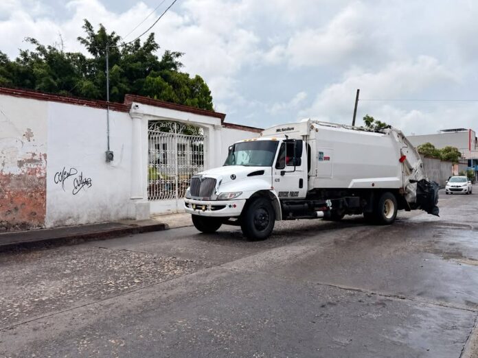 Refuerza Gobierno de Cuautla Servicio de Recolección de Basura con 22 Unidades en Operación