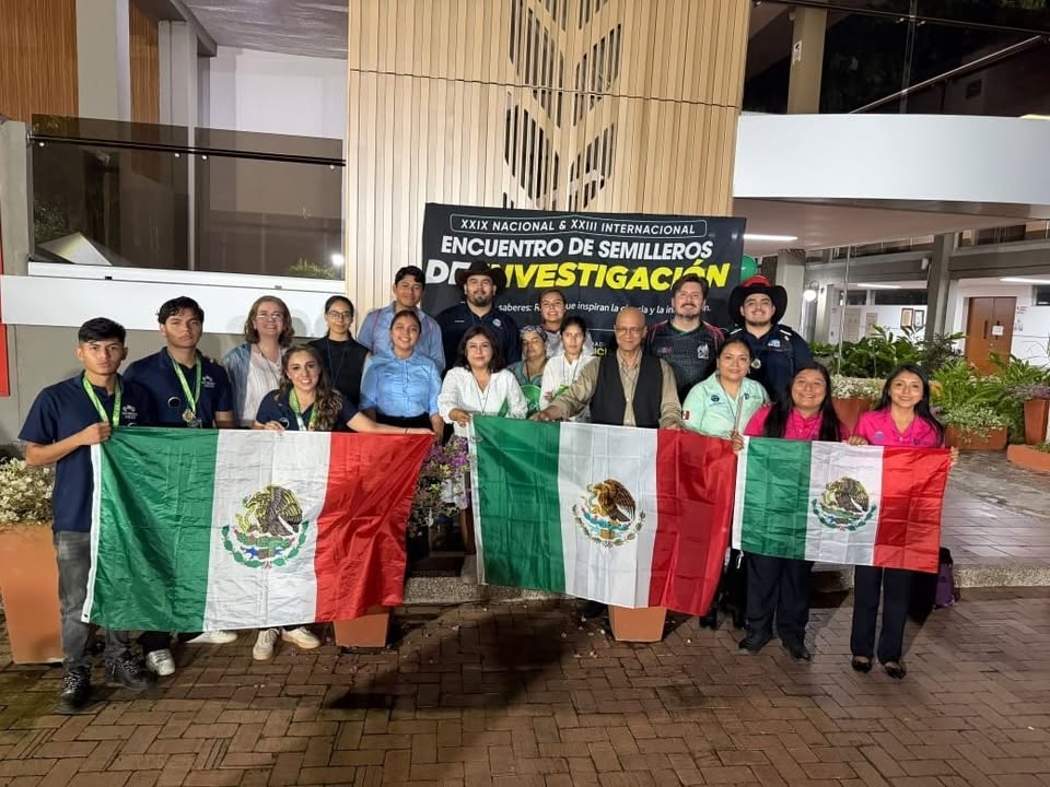 Representa Estudiante de la Utez a México con Proyecto de Innovación Ambiental en Colombia