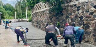 Continúan Trabajos de Pavimentación en la Calle «Tetela del Volcán» de Huexca
