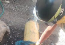 Bomberos de Cuautla atienden fuga de gas en Tetelcingo