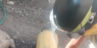 Bomberos de Cuautla atienden fuga de gas en Tetelcingo