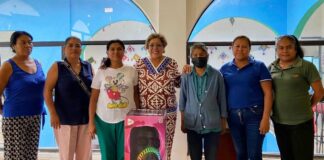 Entrega Ruth Rodríguez Apoyo a Vecinas Cocineras de la Comunidad de Tetelcingo