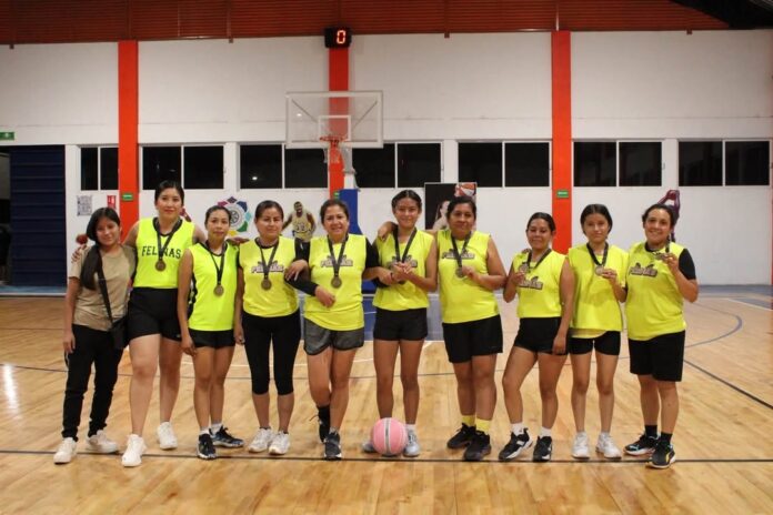 Felinas se Corona Campeón del Torneo de Básquetbol Femenil en Yecapixtla