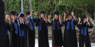 Celebra Secretaría de Educación Graduación de 60 Estudiantes de Prepa-icatmor