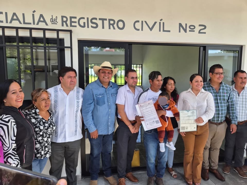 Lleva Gobierno del Estado Servicios del Registro Civil a las Familias de Xalostoc, en Ayala